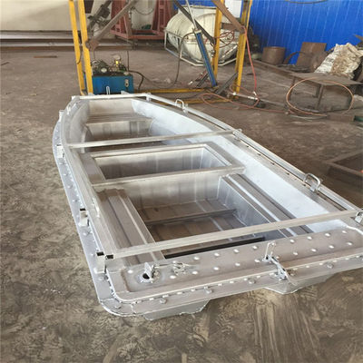 OEM Sandblasting Rotomolded Polyethylene Kayak Rotomolding CNC Diproduksi